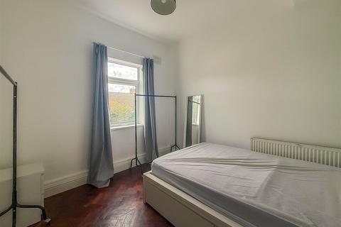 undefined, Seymour Street, Cardiff CF24