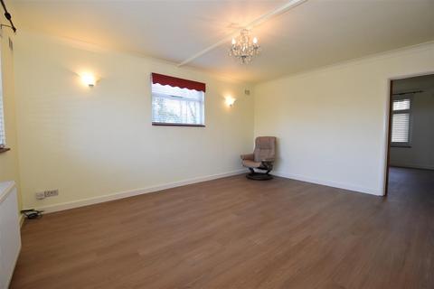 1 bedroom apartment to rent, Charlwood Road, Horley