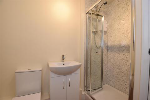 1 bedroom apartment to rent, Charlwood Road, Horley