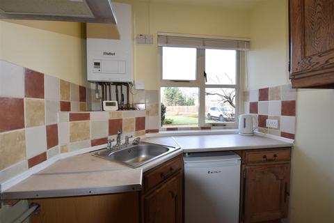 1 bedroom apartment to rent, Charlwood Road, Horley