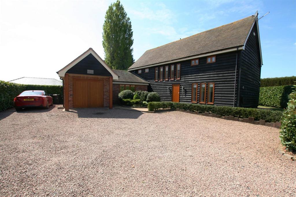 Greenhillfarmbarns,1front.JPG