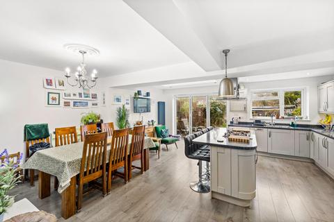 4 bedroom house for sale, King George Vi Drive, Hove