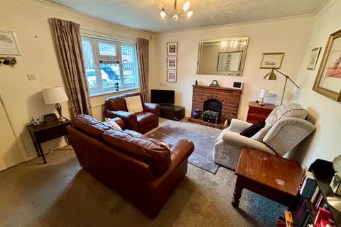 undefined, Lavister Avenue, Burnage, M19