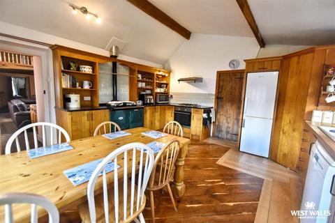 undefined, Plas Y Mabws, Mabws Fawr Mathry Haverfordwest