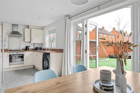 undefined, Scarletts Road, Aldershot GU11