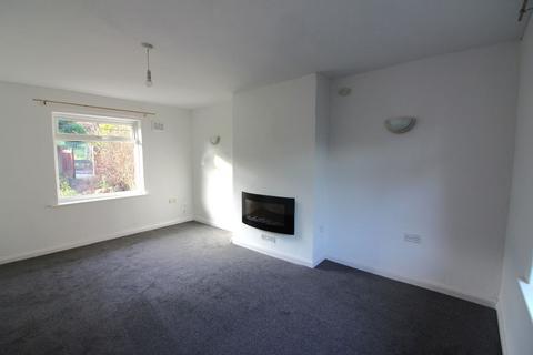 3 bedroom semi-detached house to rent, Whatton Rise, Nottingham