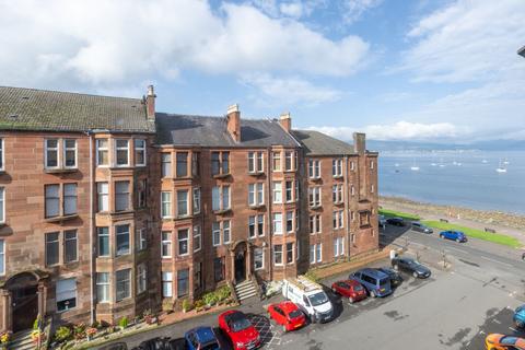 1 bedroom flat to rent, Ashburn Gate, Gourock, PA19
