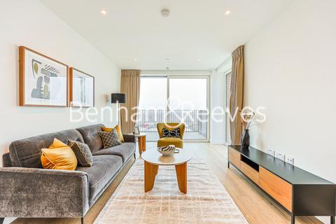 undefined, Quay Walk, Grand Union HA0