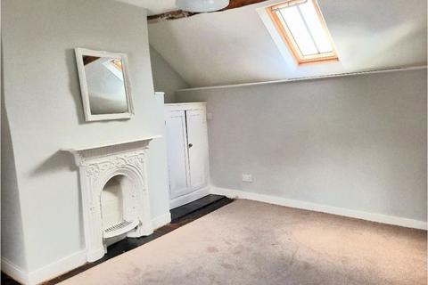 2 bedroom terraced house to rent, New Radnor