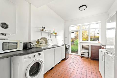 undefined, Lionel Road North, Brentford