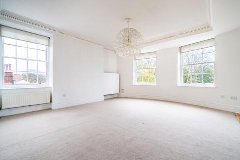 2 bedroom flat to rent, Windlesham Road, Brighton BN1