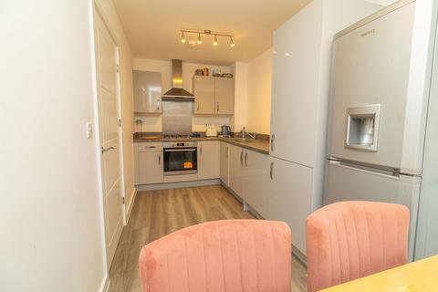 2 bedroom terraced house for sale, Sander Crescent, MILTON KEYNES MK17