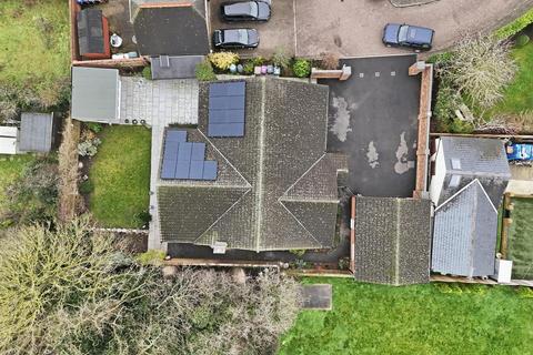 undefined, Sheares Hoppit, Hunsdon SG12