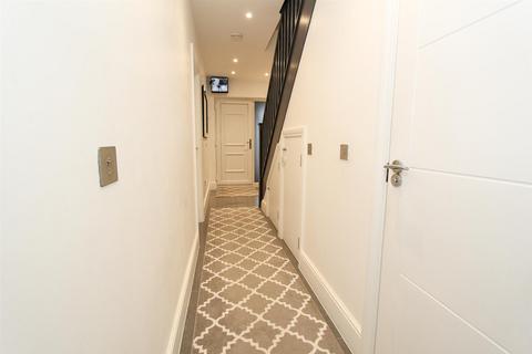 undefined, Demesne Road, Wallington SM6