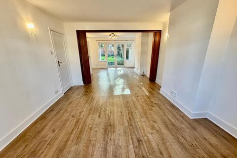 5 bedroom semi-detached house to rent, Wentworth Hill, Wembley, HA9