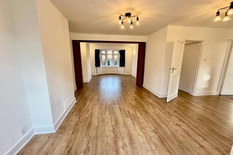 5 bedroom semi-detached house to rent, Wentworth Hill, Wembley, HA9