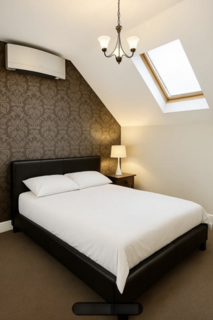 undefined, Marbaix Gardens, Isleworth, TW7