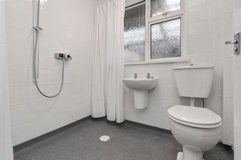 4 bedroom semi-detached bungalow for sale, Austin Avenue, Ashton-In-Makerfield, WN4