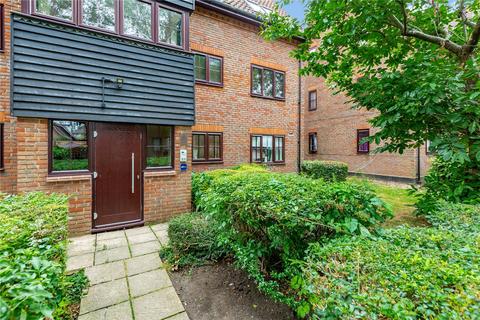 1 bedroom apartment for sale, Spruce Close, Laindon, Basildon, Essex, SS15