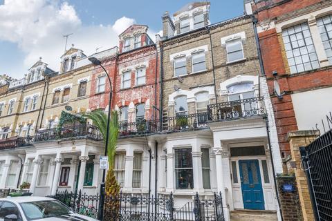 3 bedroom flat for sale, Stanwick Road, London, W14