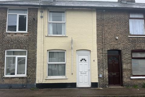 2 bedroom house to rent, Bond Street, Stowmarket IP14