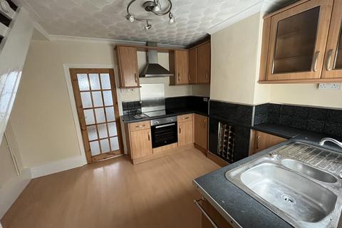2 bedroom house to rent, Bond Street, Stowmarket IP14