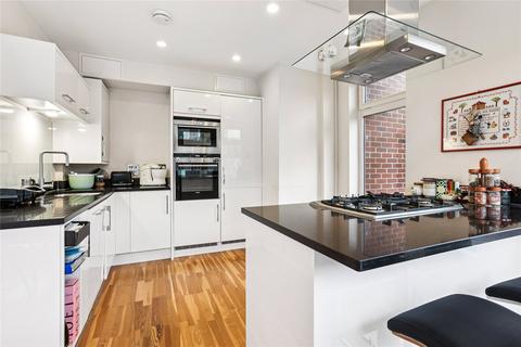 3 bedroom apartment for sale, Moreton Street, London, SW1V