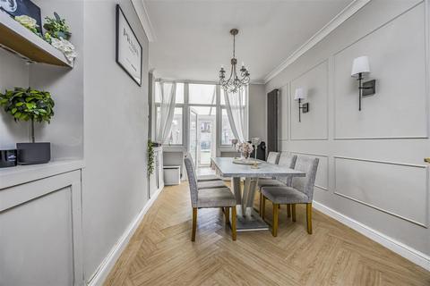 3 bedroom terraced house for sale, Lyndhurst Road, Portsmouth PO2