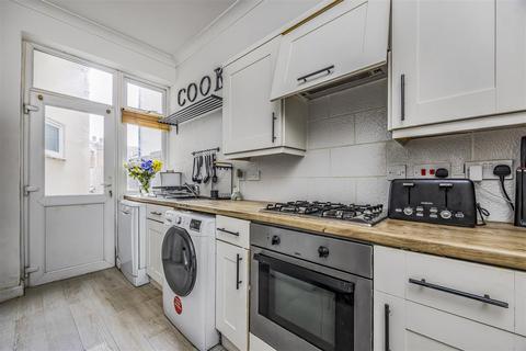 3 bedroom terraced house for sale, Lyndhurst Road, Portsmouth PO2