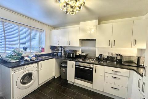 2 bedroom terraced house to rent, Oswestry Street, Liverpool L5