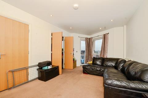 2 bedroom flat for sale, Drinkwater Road, Harrow, HA2