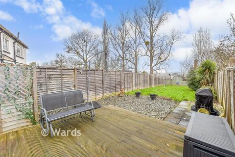 3 bedroom terraced house for sale, York Road, Maidstone, Kent