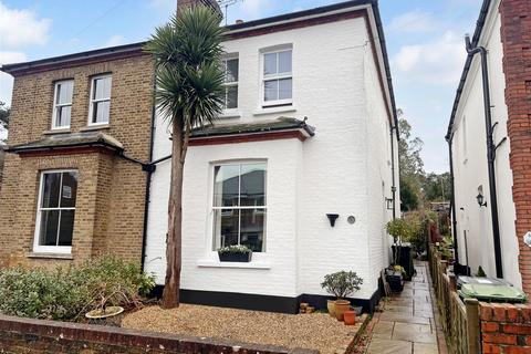 undefined, CLINTON ROAD, LEATHERHEAD, KT22