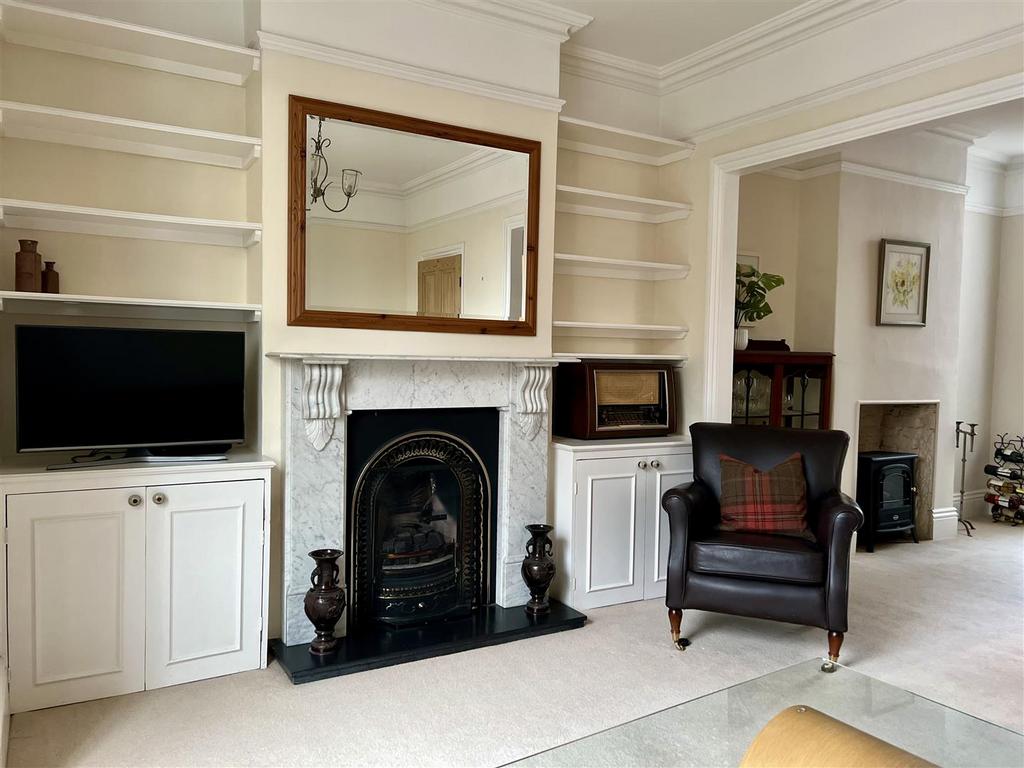 Living Room.jpeg