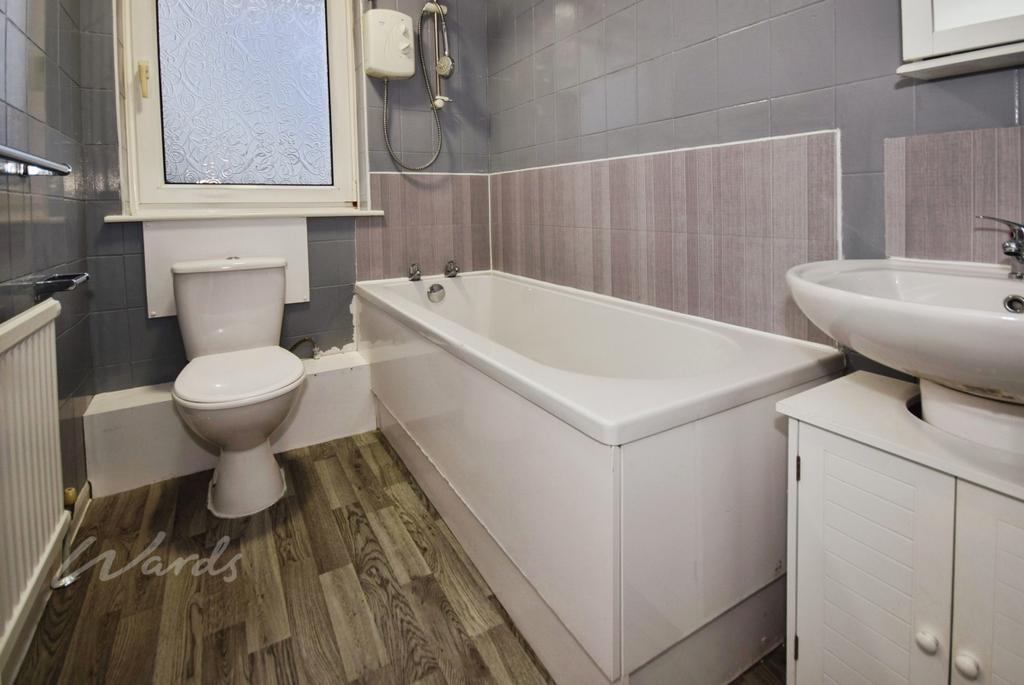 Deanwood bathroom