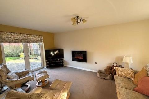 3 bedroom detached house for sale, Buttercup Way, Stratford upon Avon