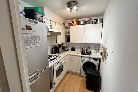 undefined, Holly Drive, Aylesbury HP21