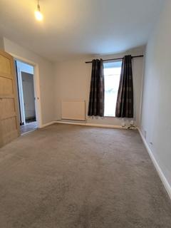 3 bedroom terraced house to rent, Pritchard Close, Northampton