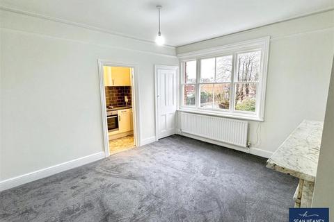 2 bedroom apartment for sale, Salisbury Road, Barnet EN5