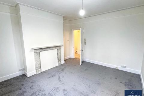 2 bedroom apartment for sale, Salisbury Road, Barnet EN5