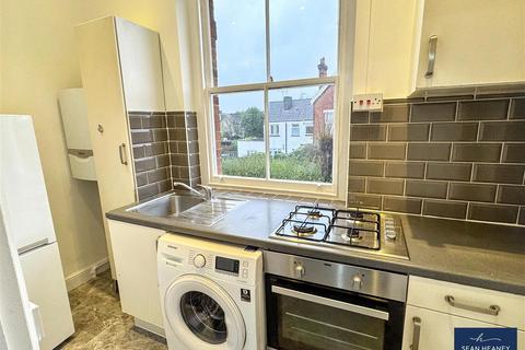2 bedroom apartment for sale, Salisbury Road, Barnet EN5
