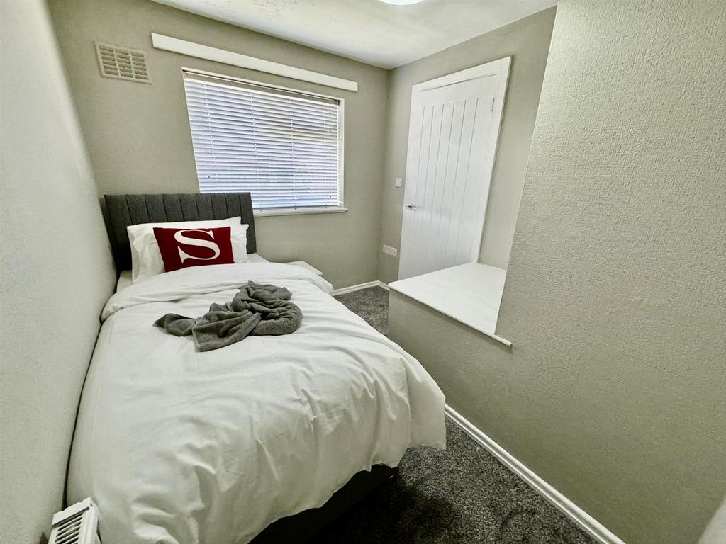 Bed3