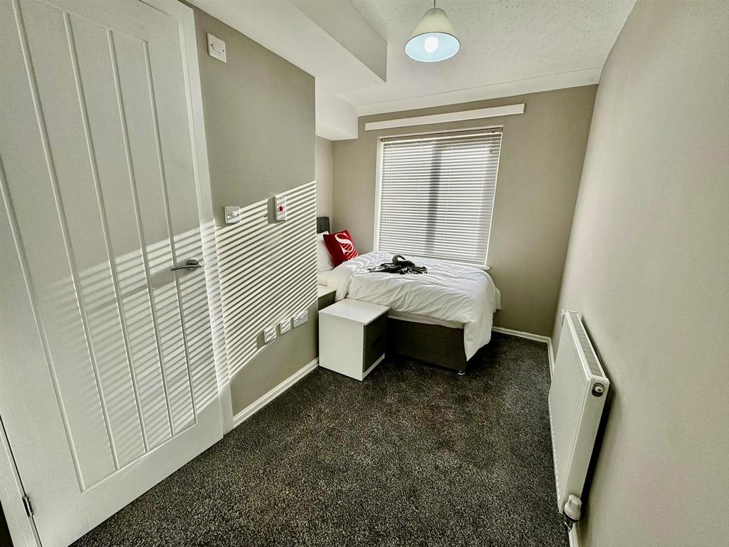 Bed1