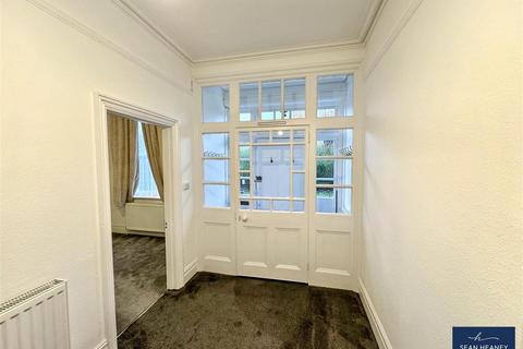 2 bedroom apartment for sale, Salisbury Road, Barnet EN5