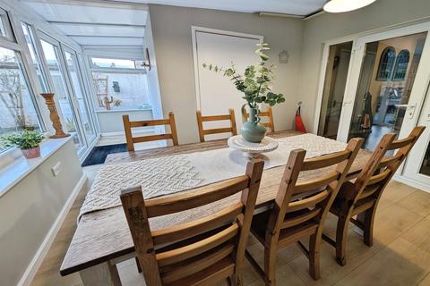 undefined, Southampton SO18