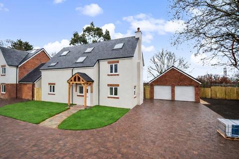 Stoney Hill, Telford TF4