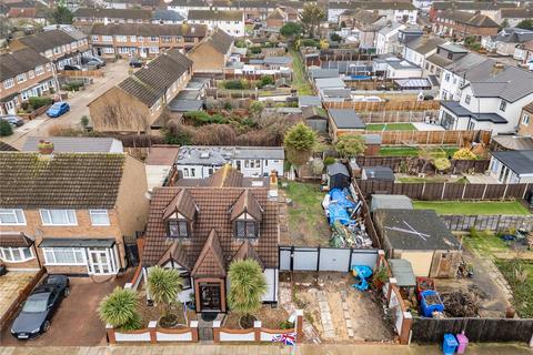 3 bedroom detached house for sale, Cross Road, Mawneys, Romford, RM7