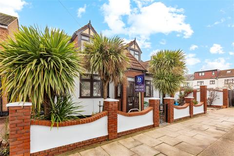 3 bedroom detached house for sale, Cross Road, Mawneys, Romford, RM7