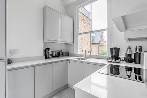 2 bedroom flat for sale, Dynham Road, West Hampstead, London, NW6