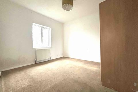 undefined, Costons Lane, Greenford UB6
